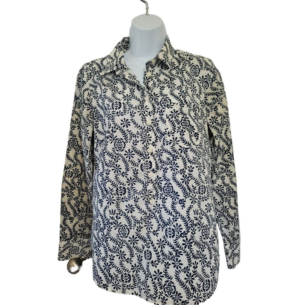 J Crew White & Navy 3/4 button down top size Small